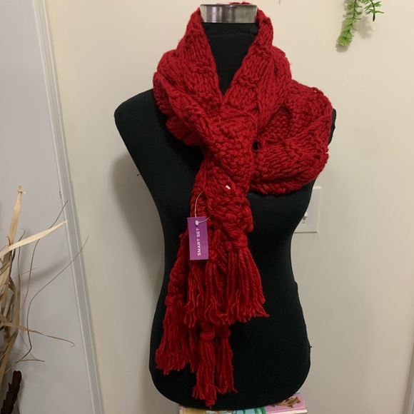 Smart Set KnitFringe 100% Arylic Warm Scarf - Picture 8 of 13